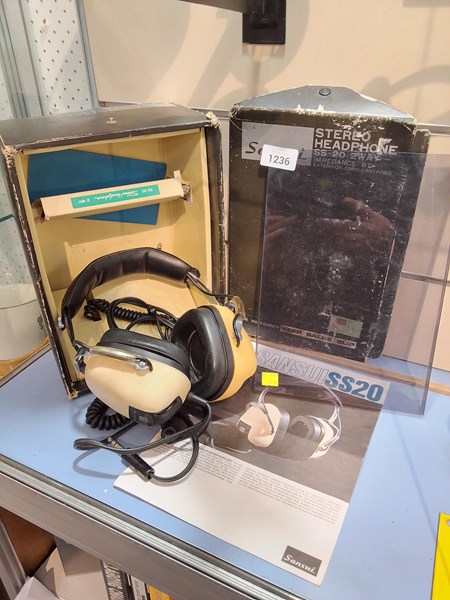 Lot 1236 - SANSUI SS20 HEADPHONES