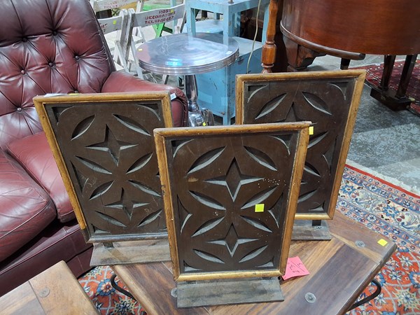 Lot 163 - TIMBER PANELS