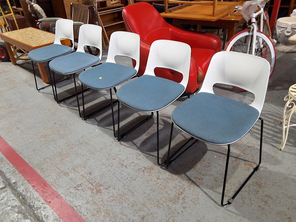 Lot 92 - CHAIRS