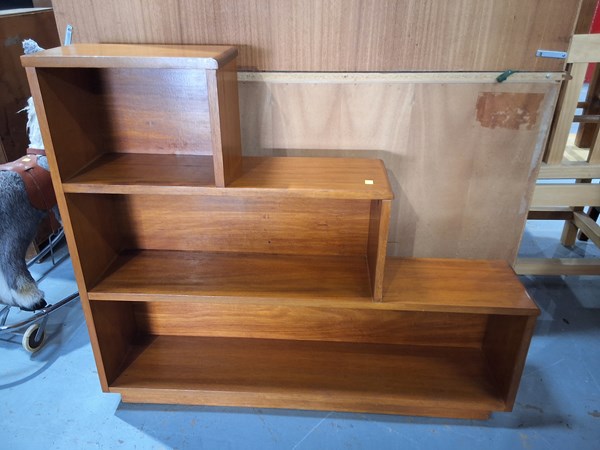 Lot 117 - STEPPED BOOKSHELF