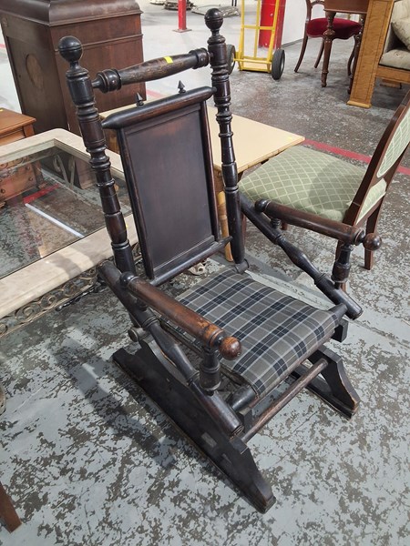 Lot 309 - DEXTER ROCKER