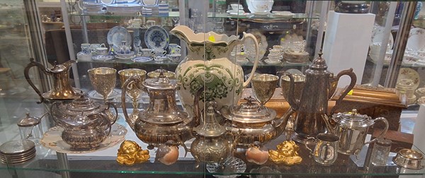 Lot 1157 - SILVERPLATE & HOME DECOR