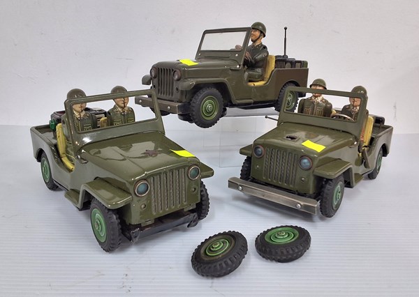 Lot 1099 - TIN TOY JEEPS