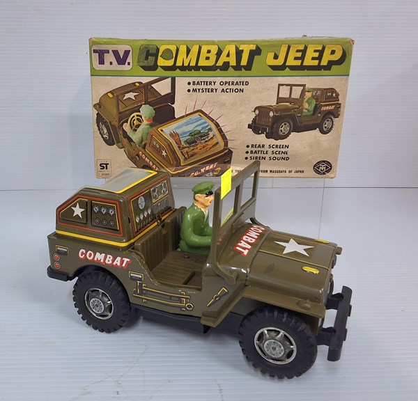 Lot 1173 - TIN TOY COMBAT JEEP