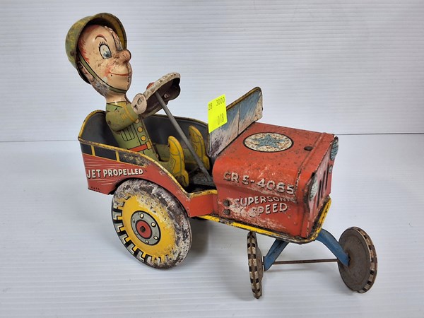 Lot 1174 - TIN TOY VEHICLE WITH DRIVER