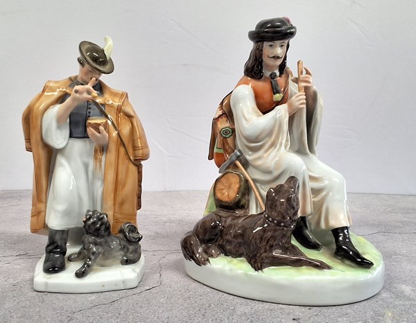 Lot 1272 - HUNGARIAN PORCELAIN FIGURES