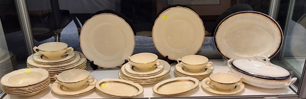 Lot 1159 - PART DINNER SERVICE