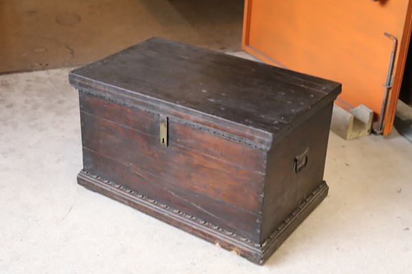 Lot 126 - TRUNK