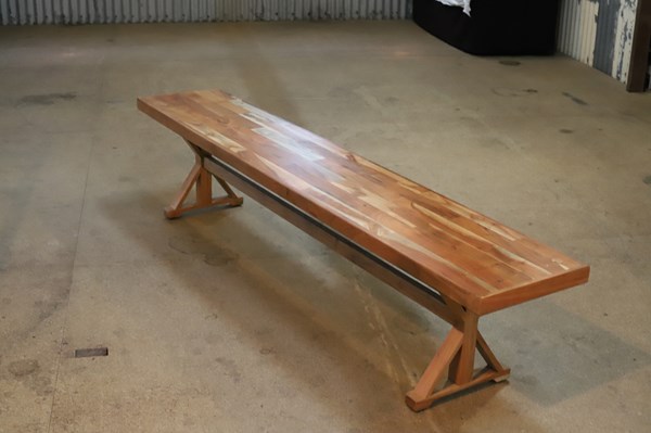 Lot 162 - BENCH