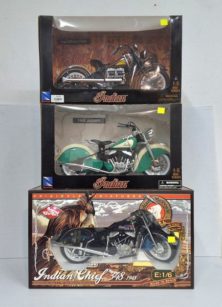 Lot 1078 - SCALE MODEL MOTORCYCLES