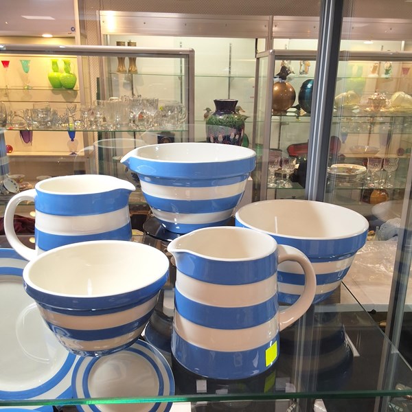 Lot 1192 - CORNISHWARE