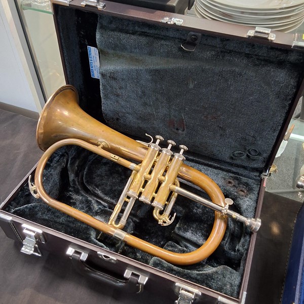 Lot 1354 - YAMAHA TRUMPET