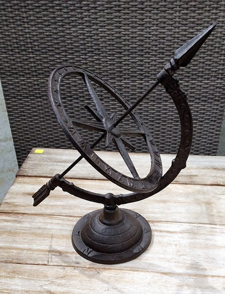 Lot 168 - CELESTIAL DIAL