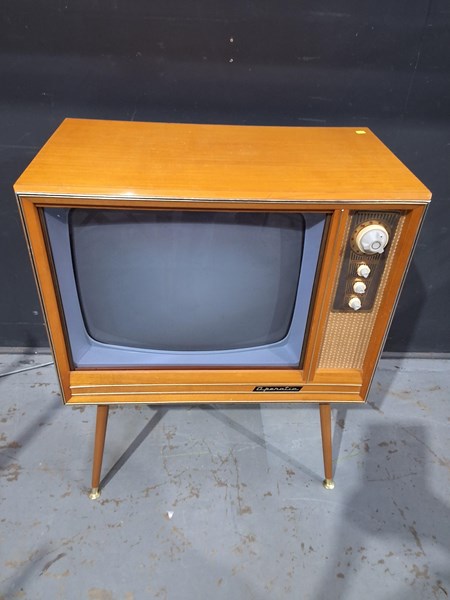 Lot 257 - B&W TV (2)