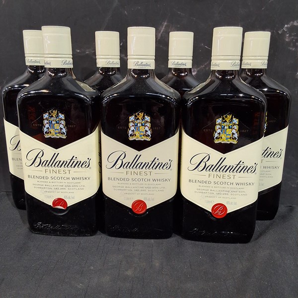 Lot 74 - BALLANTINE'S WHISKY