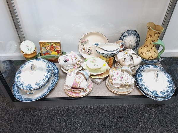 Lot 1326 - CHINAWARE