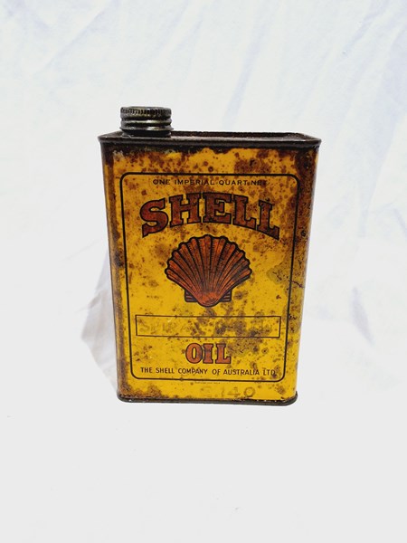 Lot 2 - SHELL OIL TIN