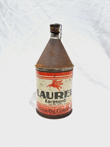 Lot 17 - LAUREL KEROSENE TIN