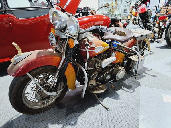 Lot 93 - HARLEY DAVIDSON  U