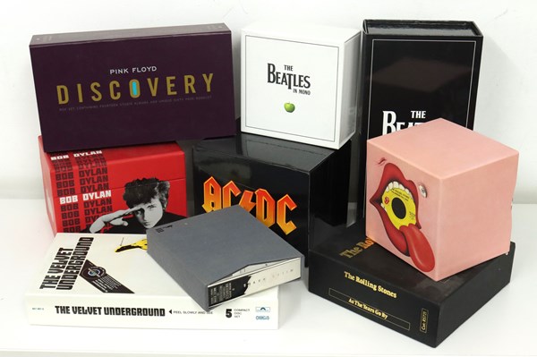 Lot 1362 - MUSIC BOX SETS