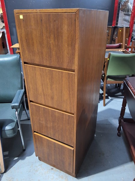 Lot 263 - FILING CABINET