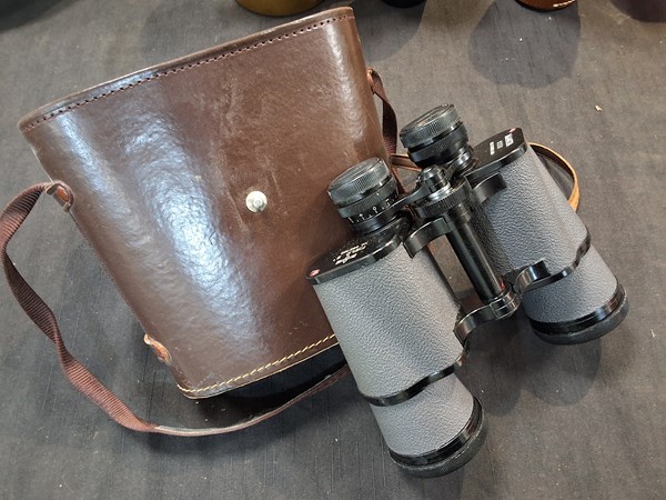 Lot 1305 - BINOCULARS