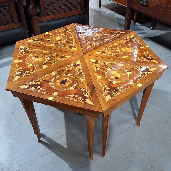 Lot 167 - MUSIC TABLES