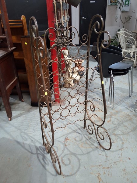 Lot 156 - WINE RACK