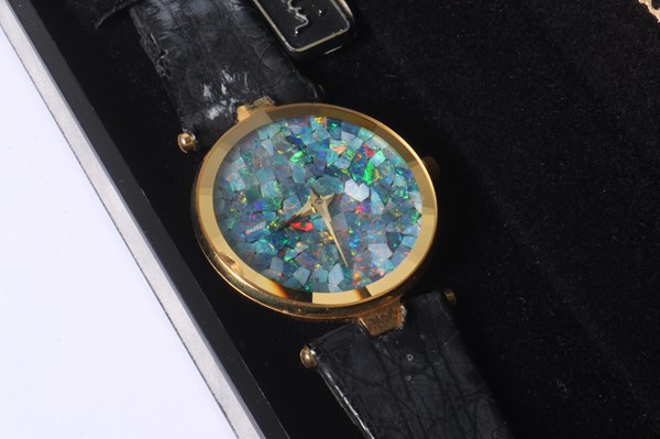 Lot 1033 - WRIST WATCH