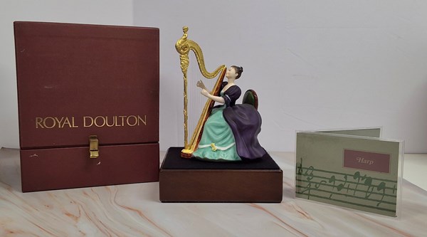 Lot 1187 - ROYAL DOULTON FIGURE