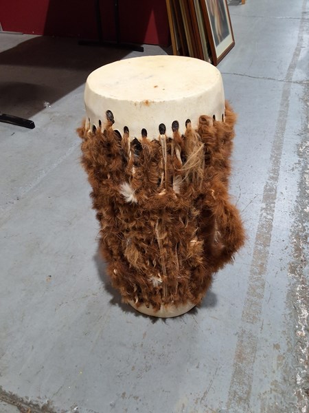 Lot 92 - COWHIDE DRUM