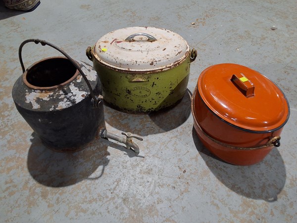 Lot 301 - CAMP POTS