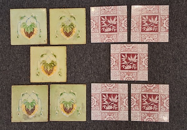 Lot 1073 - 19TH CENTURY TILES