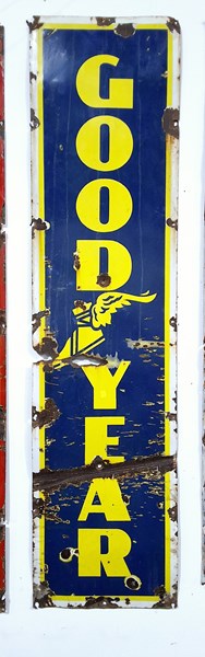 Lot 70 - ENAMEL SIGN