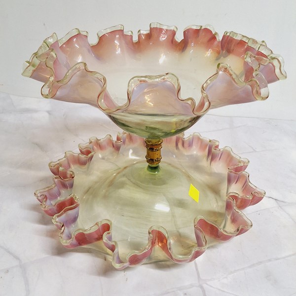 Lot 1169 - VICTORIAN GLASS CENTREPIECE