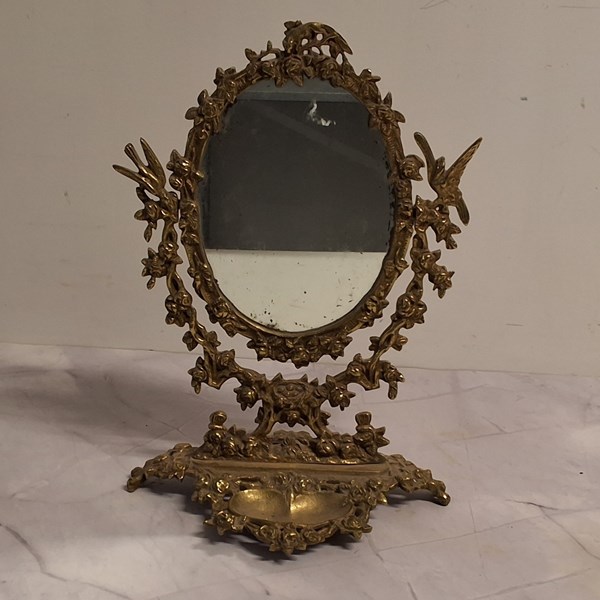 Lot 1141 - DRESSING TABLE MIRROR