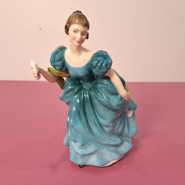 Lot 1275 - ROYAL DOULTON FIGURE