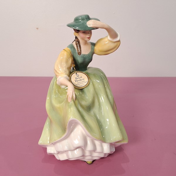 Lot 1287 - ROYAL DOULTON FIGURE