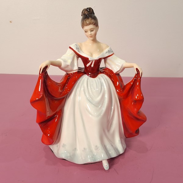 Lot 1272 - ROYAL DOULTON FIGURE