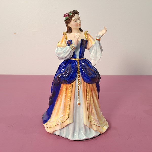 Lot 1293 - ROYAL DOULTON FIGURE