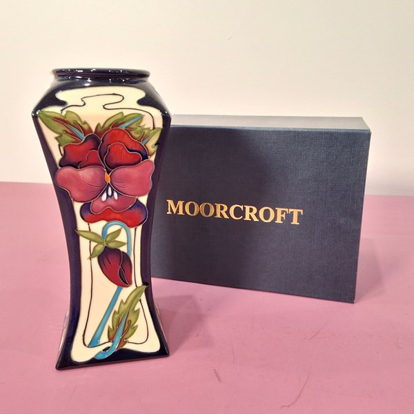 Lot 1296 - MOORCROFT VASE