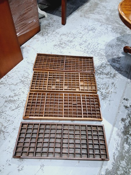 Lot 168 - PRINTERS TRAYS