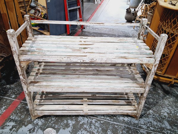 Lot 106 - FRENCH BAKERS RACK