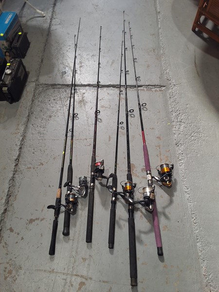 Lot 356 - FISHING RODS