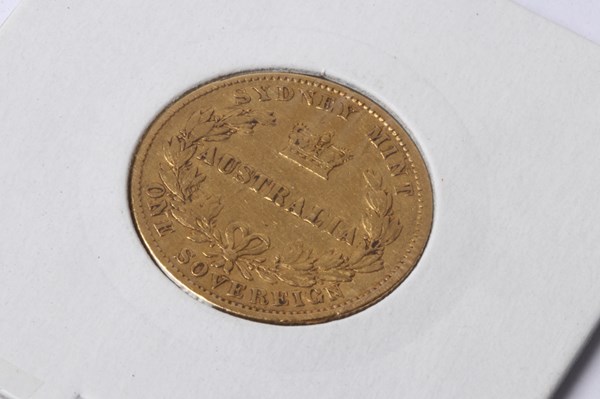 Lot 1068 - GOLD COIN