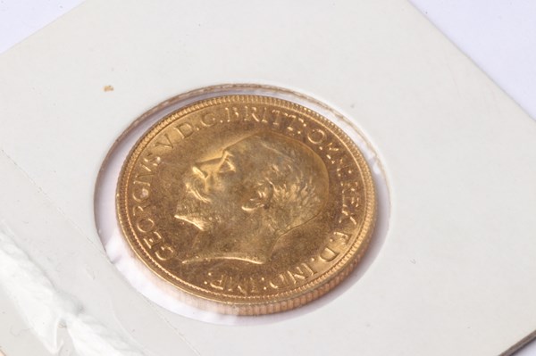 Lot 1066 - GOLD COIN