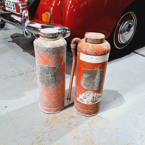 Lot 154 - FIRE EXTINGUISHERS