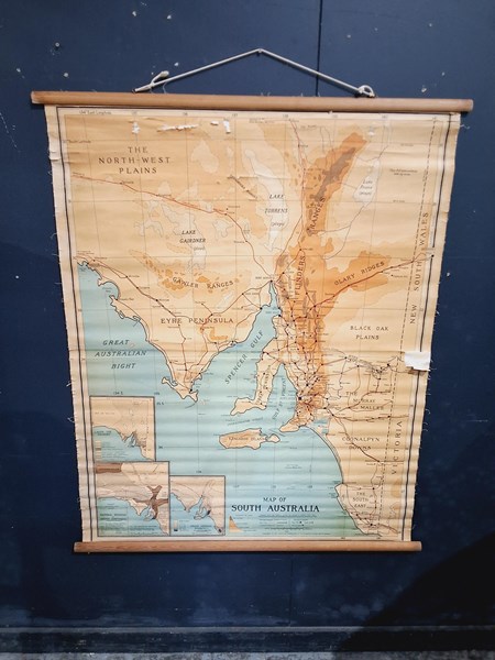 Lot 90 - EDUCATIONAL MAPS