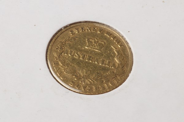 Lot 1067 - GOLD COIN