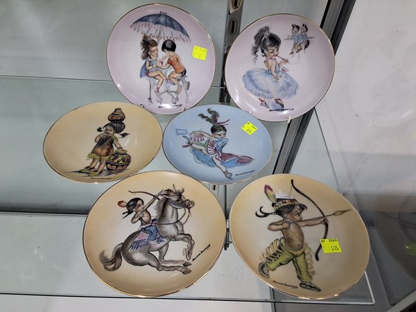 Lot 1495 - BROWNIE DOWNING PLATES